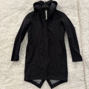 Lululemon Rain Haven Black Raincoat Size 2 Waterproof 3ply Fabric